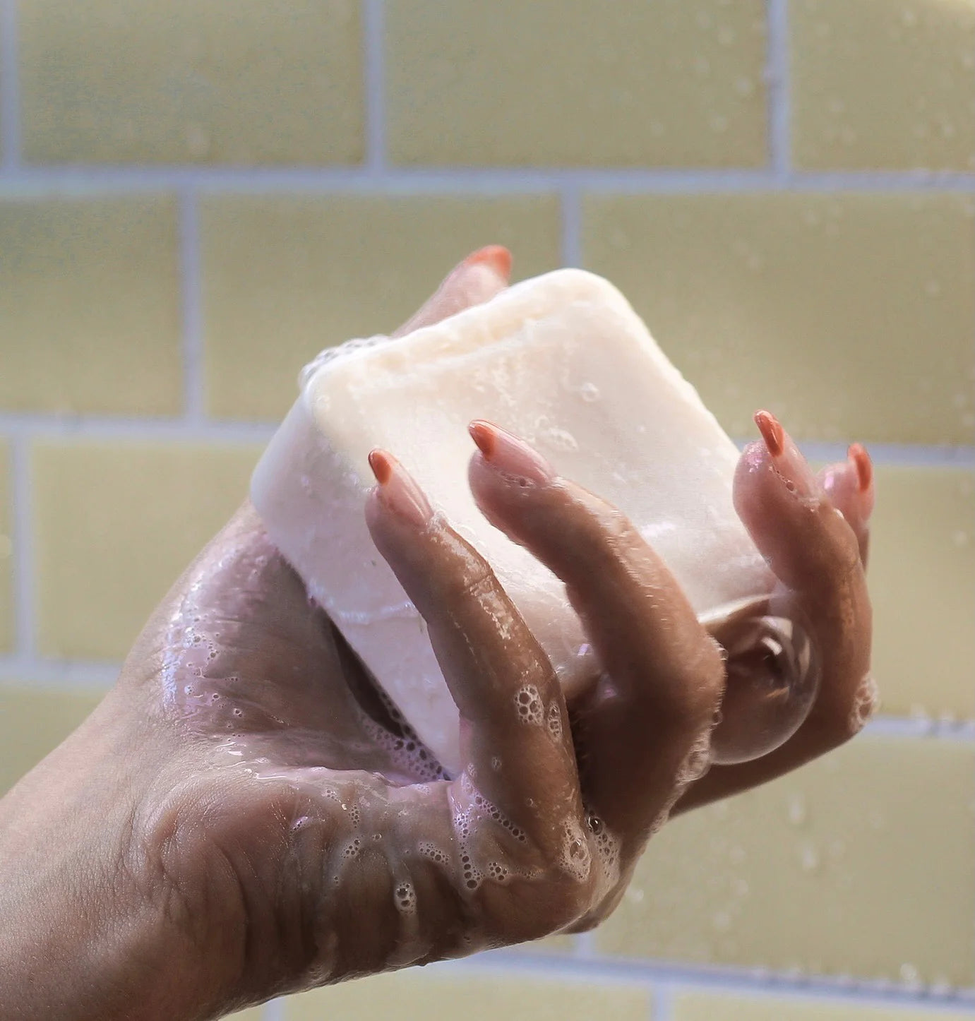 Dip | Coconut & Almond Shampoo