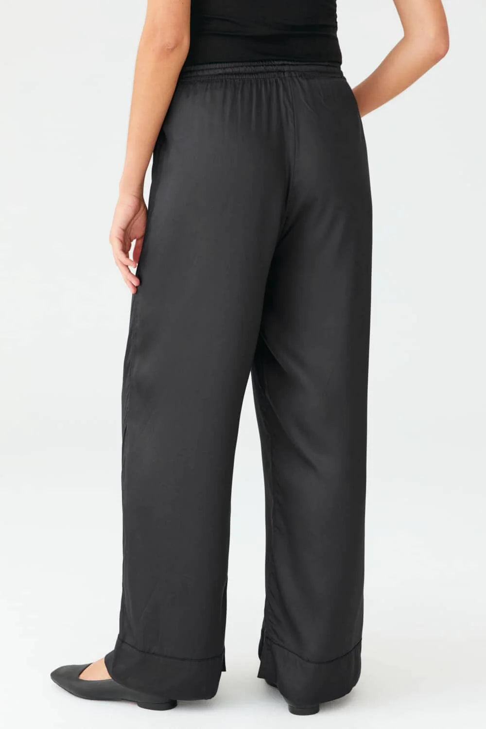 Movesgood | Cia Wide Pants Dark