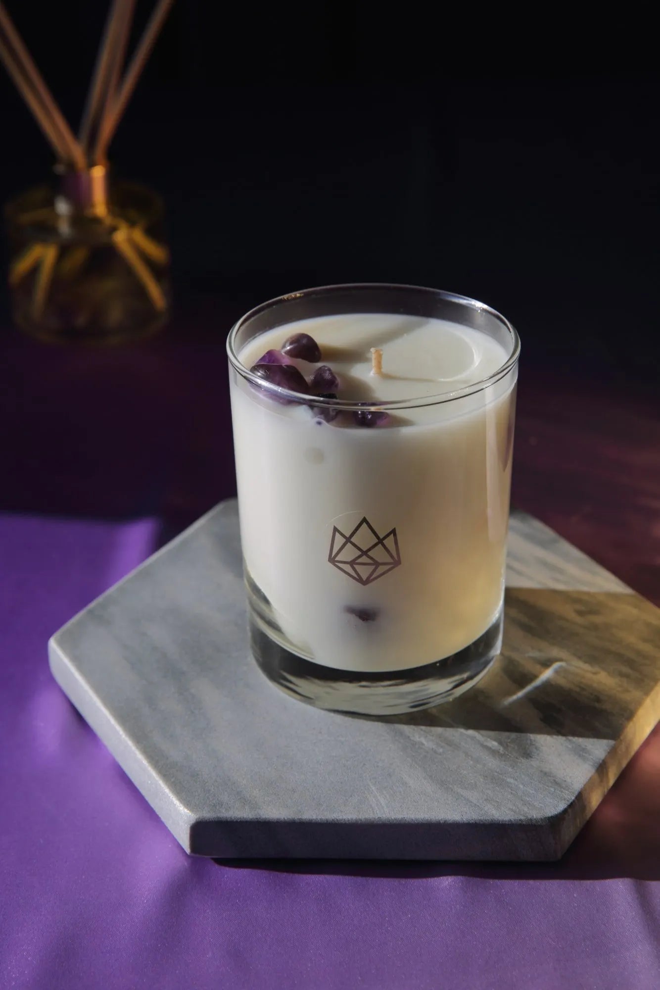 Aluminate Life | Crystal Infused Scented Candle
