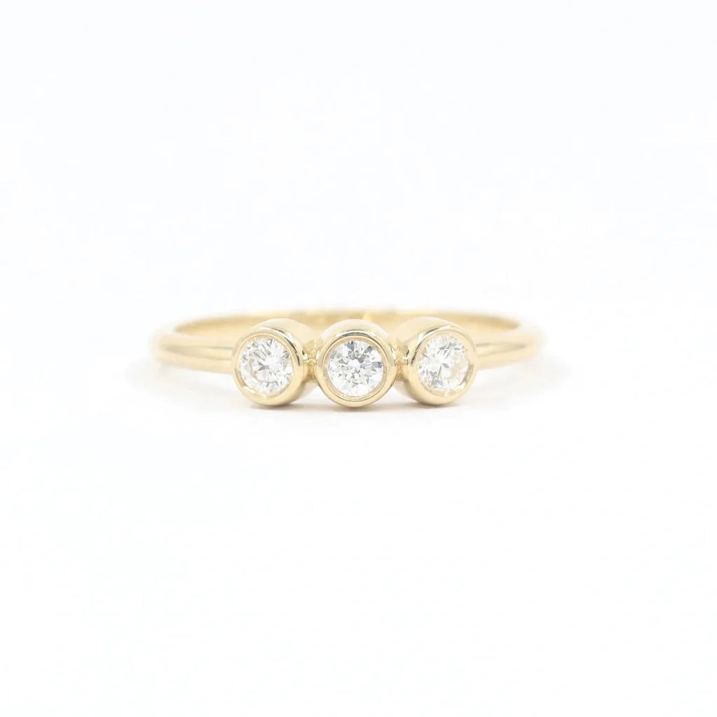 Golden Hour | Virgin Islands Collection 14k 3-Diamond Bezel Ring