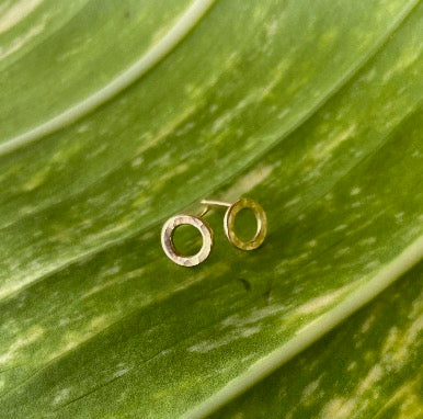 Adrienne Grafton | 18k Gold Donut Post Earrings